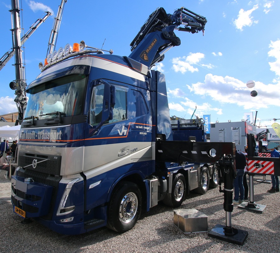 Bauma 2022 - Erkin World Power ER 225000 A-8 van Hooft - Copyright: www.olli80.de