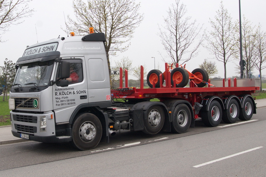 R. Kölch Volvo FH - Copyright: www.olli80.de