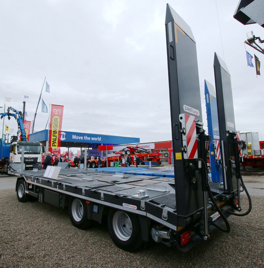 Bauma 2022 -  Zandt Cargo AT-P300-BTA - Copyright: www.olli80.de