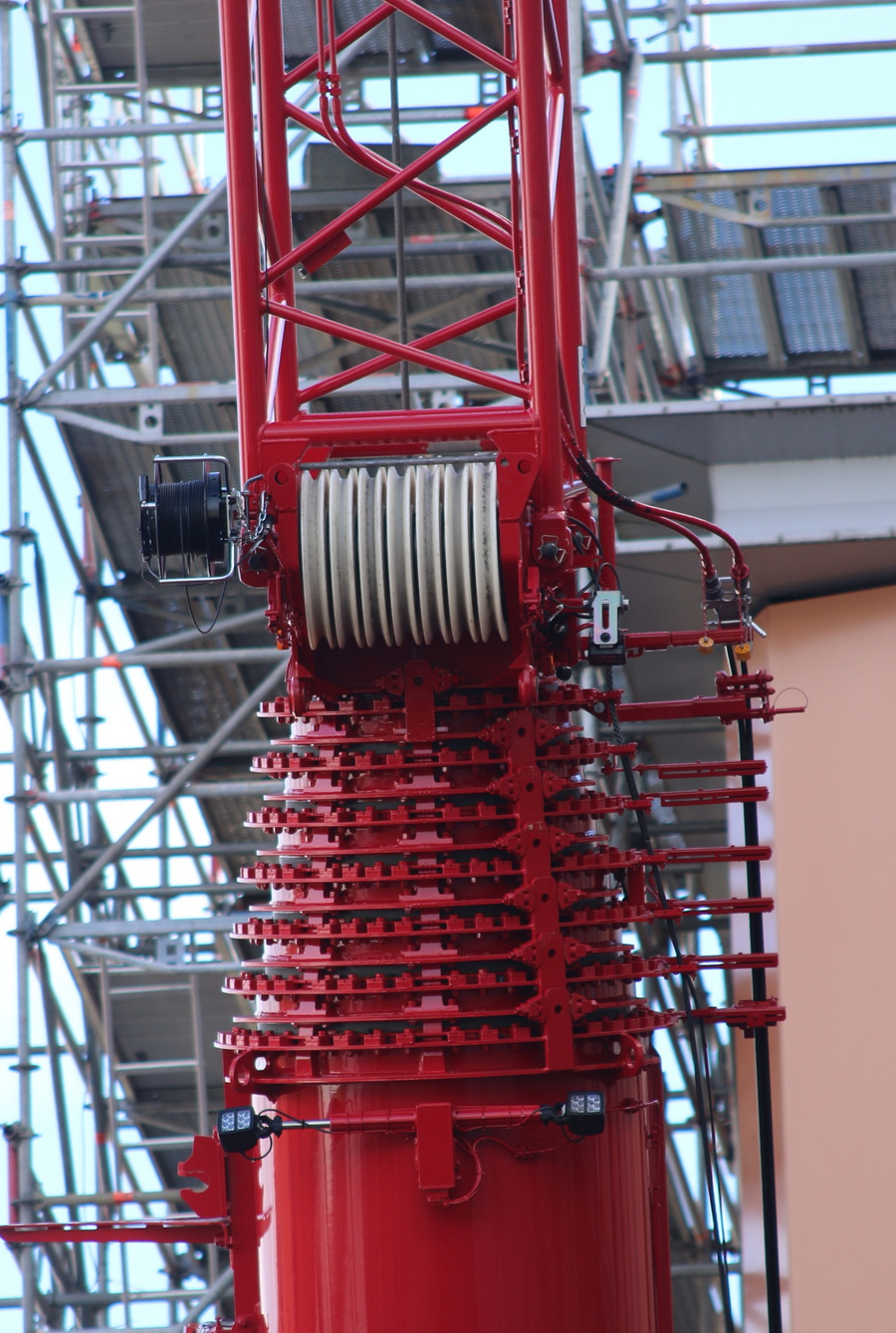 Gebr. Markewitsch LTM 1230-5.1 Rollenkopf Teleskopmast - Copyright: www.olli80.de