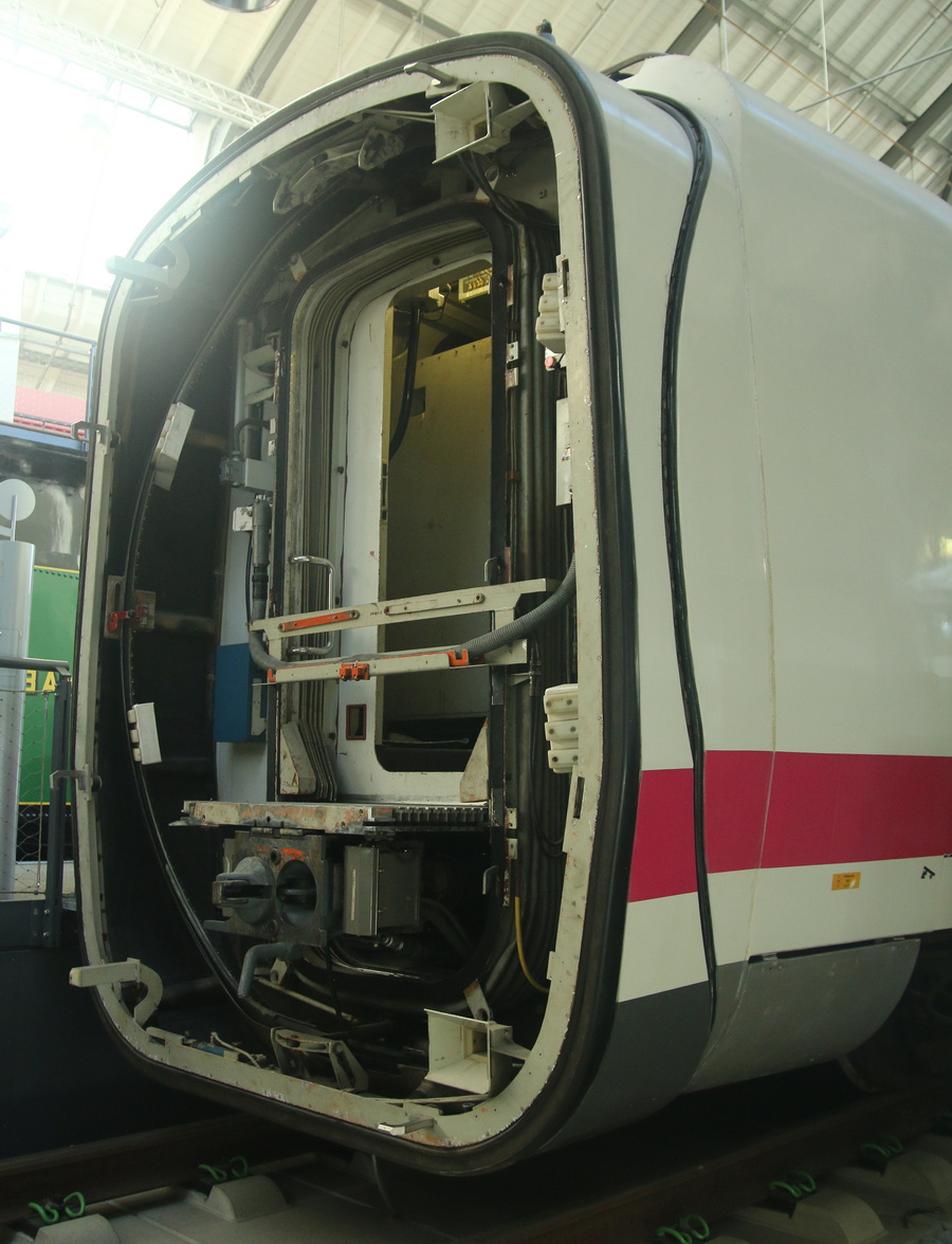 Deutsches Museum München - BR 410 - Copyright: www.olli80.de