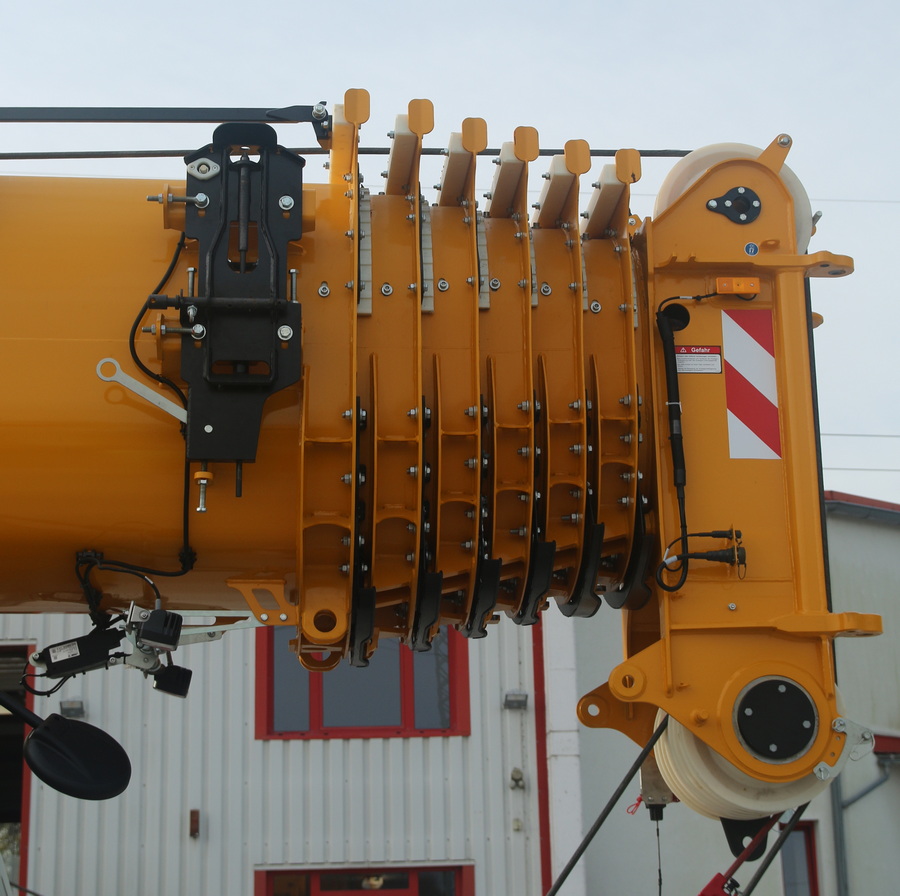 Würzburger Kranverleih - GMK 5150XL Rollenkopf - Copyright: www.olli80.de