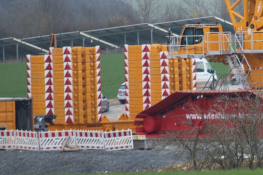Wiesbauer LR 11000 Schwebebeallast - Copyright: www.olli80.de