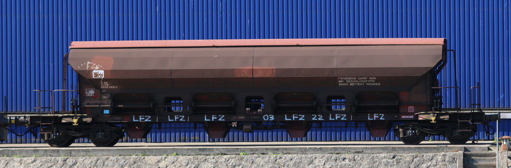 31 80 0835 043-7 Tads - Copyright: www.olli80.de