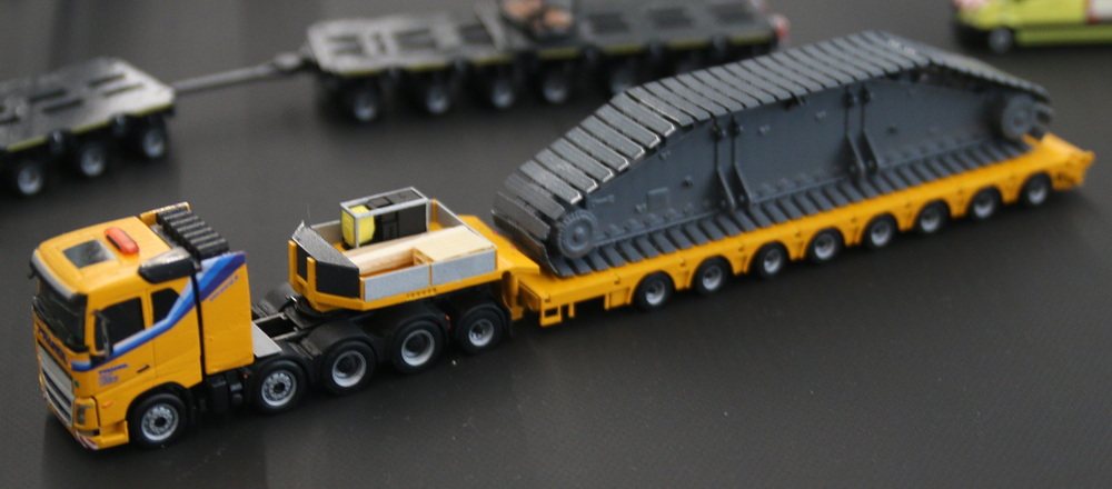Ramon Steenbruggen: Prangl Volvo mit Raupenfahrwerk - Copyright: www.olli80.de