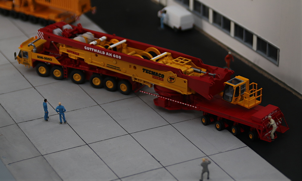 Ronald Leischke - Tecmaco Gottwald AK 680-2 - Copyright: www.olli80.de
