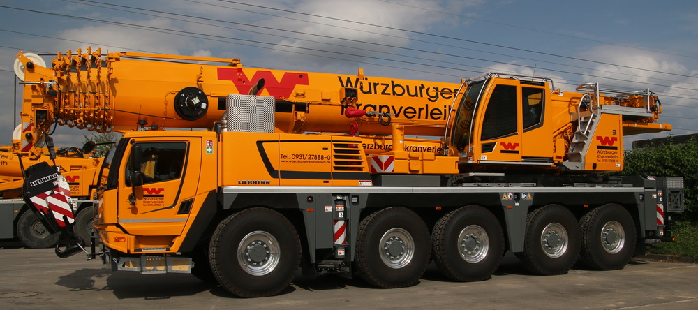 Würzburger Kranverleih LTM 1110-5.2 - Copyright: www.olli80.de