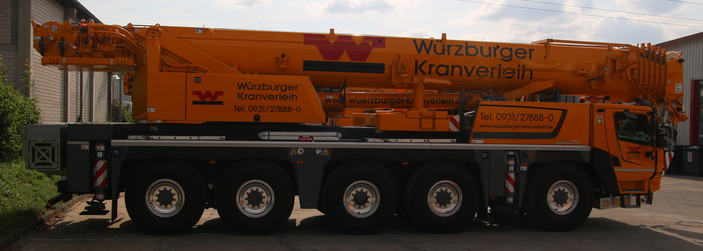 Würzburger Kranverleih LTM 1110-5.2 - Copyright: www.olli80.de