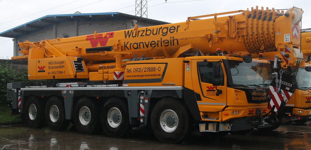 Würzburger Kranverleih LTM 1110-5.2 - Copyright: www.olli80.de