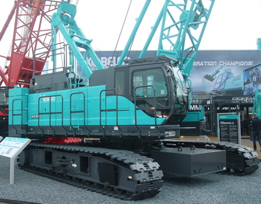 Kobelco CKE 900