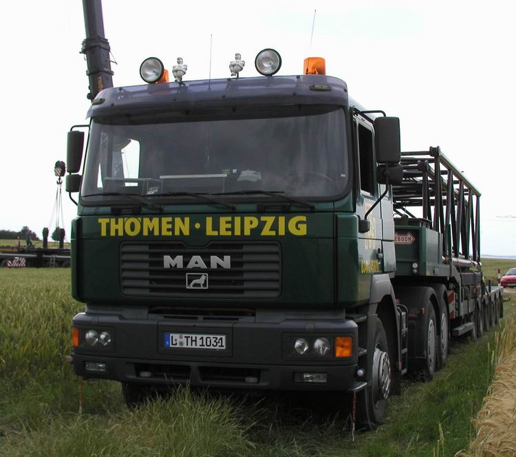 Thömen MAN F 2000