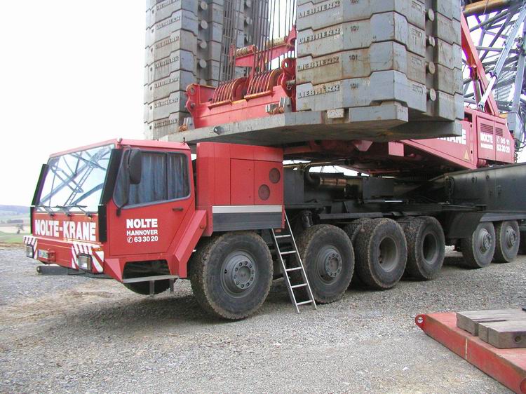 Liebherr LG 1550 Nolte Frontansicht