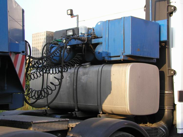 Balmer MB Actros Titan 4153