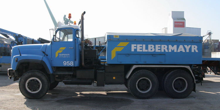 Felbermayr Saurer D 330