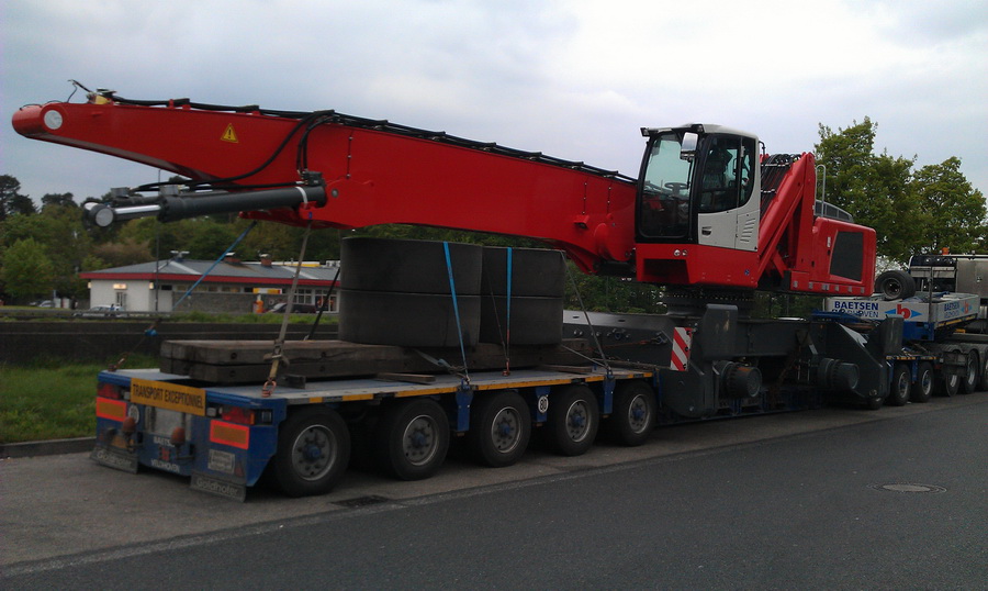 Baetsen Goldhofer XLE mit Liebherr LH 60 M - Copyright: www.olli80.de