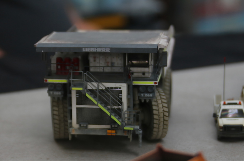 Timo Bachhuber - Liebherr Muldenkipper T264 - Copyright: www.olli80.de