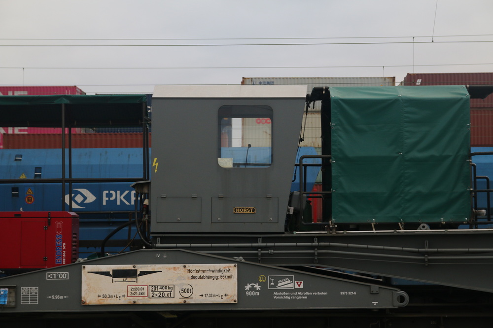 83 81 9973 321-6 Uaai - Copyright: www.olli80.de