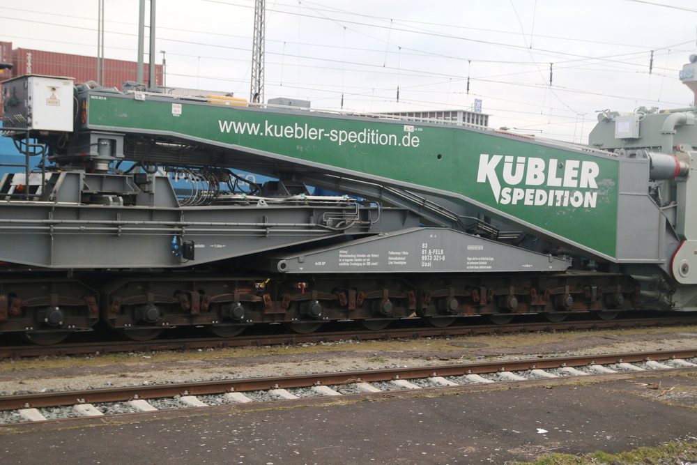 83 81 9973 321-6 Uaai - Copyright: www.olli80.de