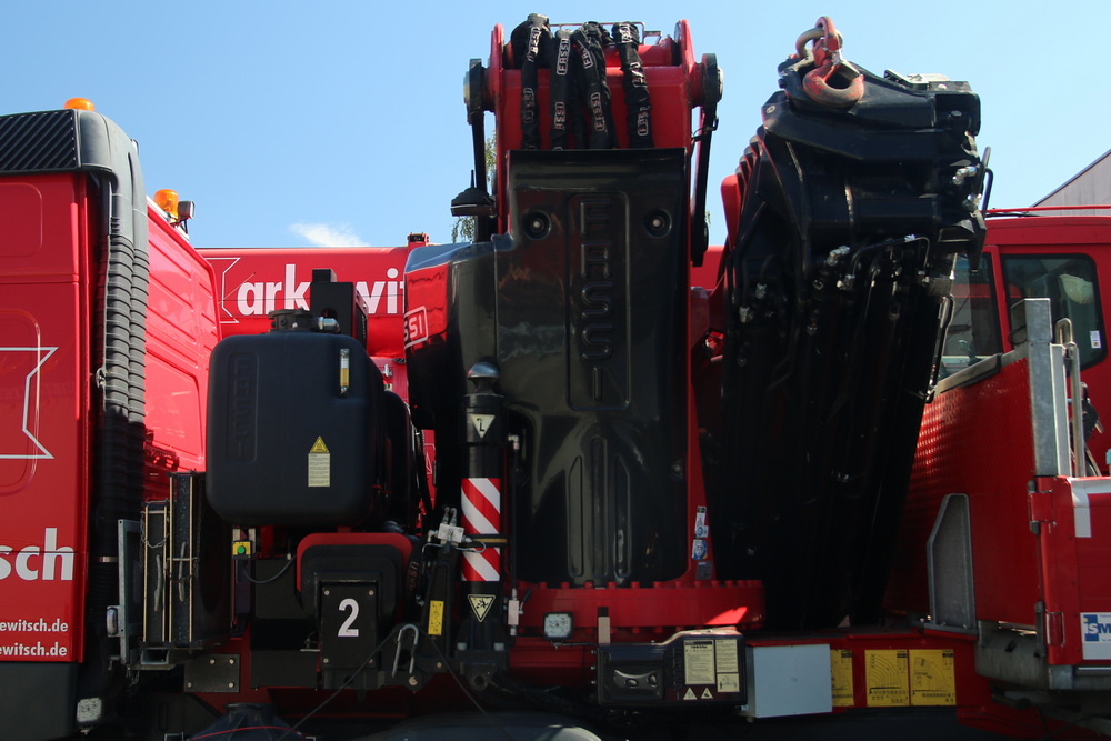 Gebr. Markewitsch - Fassi Ladekran F1650 - Copyright: www.olli80.de