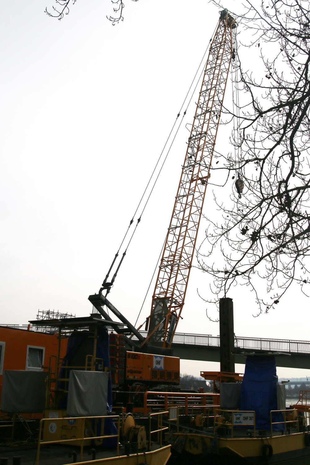 Sennebogen 6100E - Copyright: www.olli80.de