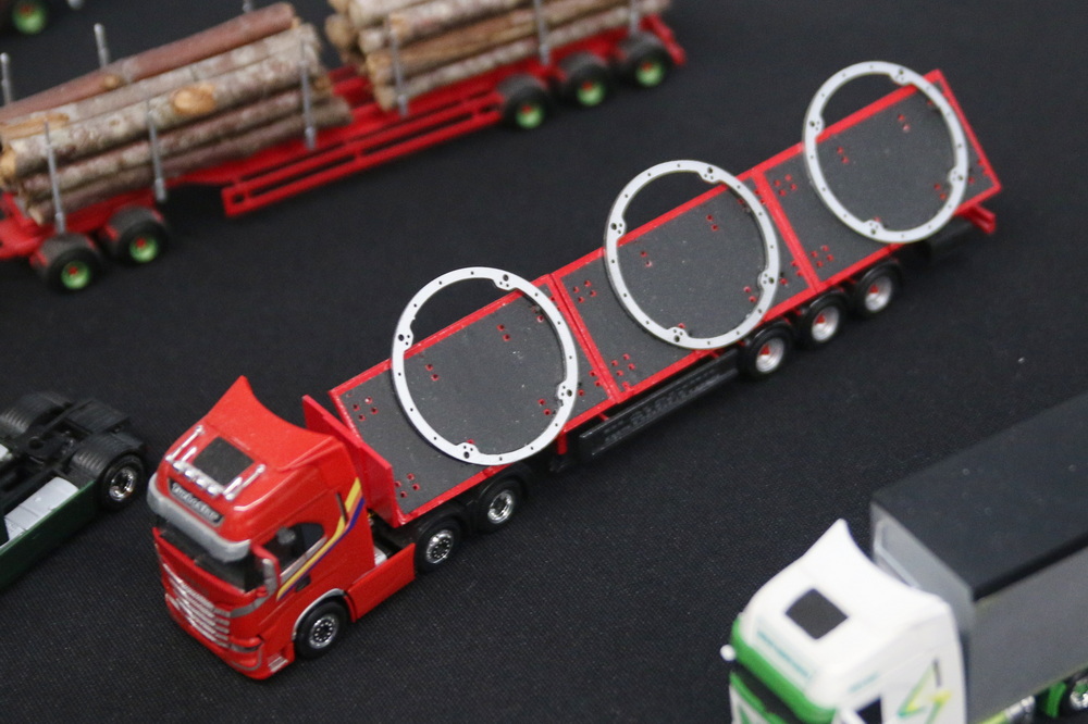 Piet Oversloot: Schräglader - Copyright: www.olli80.de