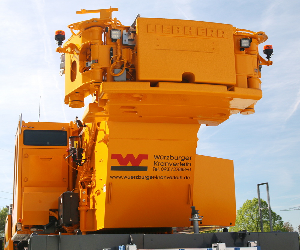 LTM 1120-4.2 Würzburger Kranverleih - Copyright: www.olli80.de