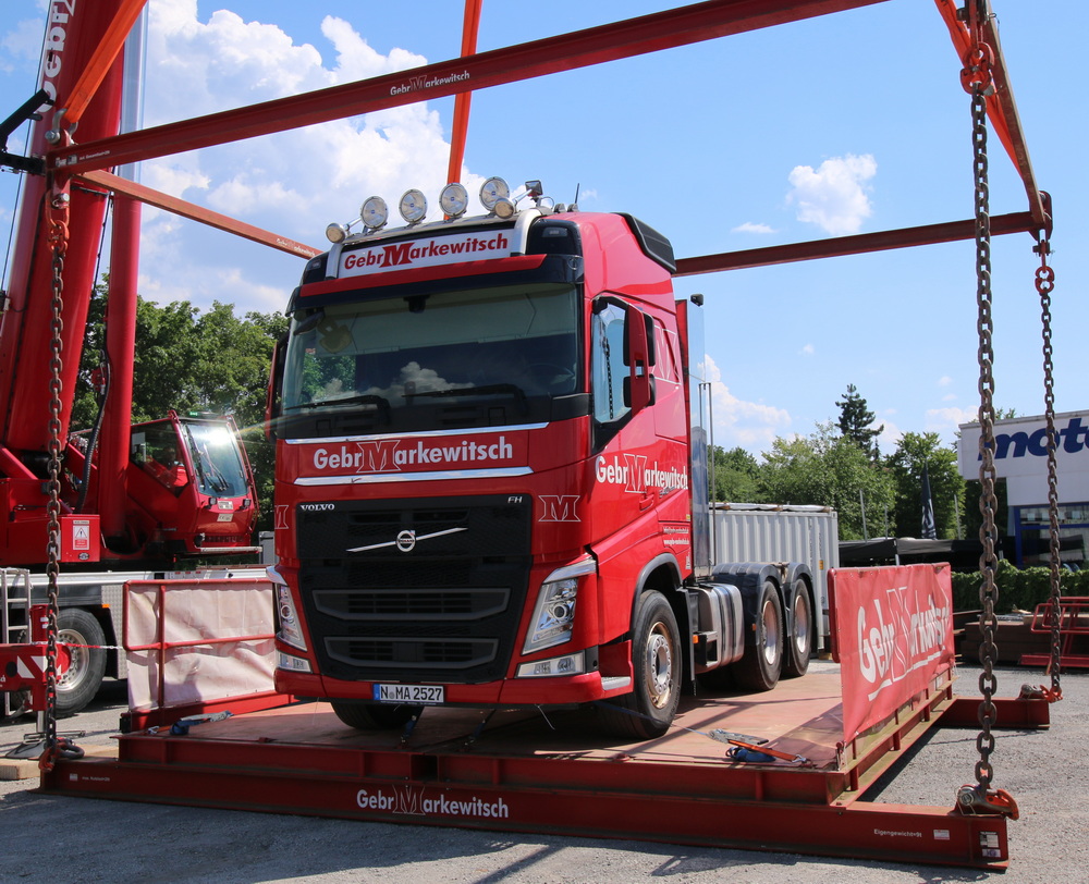 Gebr. Markewitsch - Volvo FH - Copyright: www.olli80.de