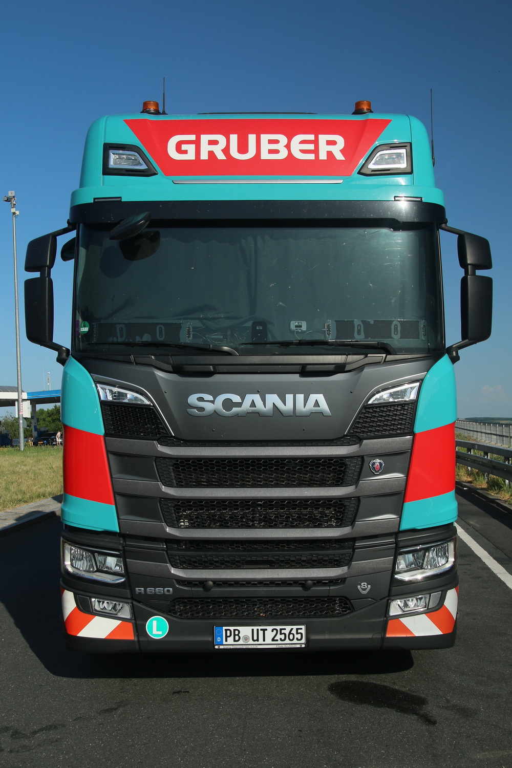 Gruber Scania R660 - Copyright: www.olli80.de