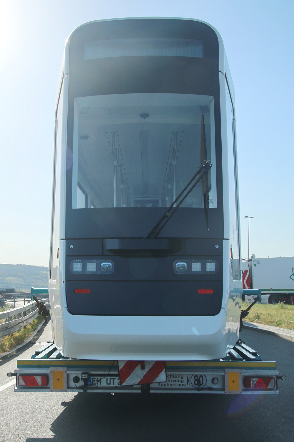 Gruber Goldhofer Auflieger f&uuml;r Stra&szlig;enbahntransport - Copyright: www.olli80.de