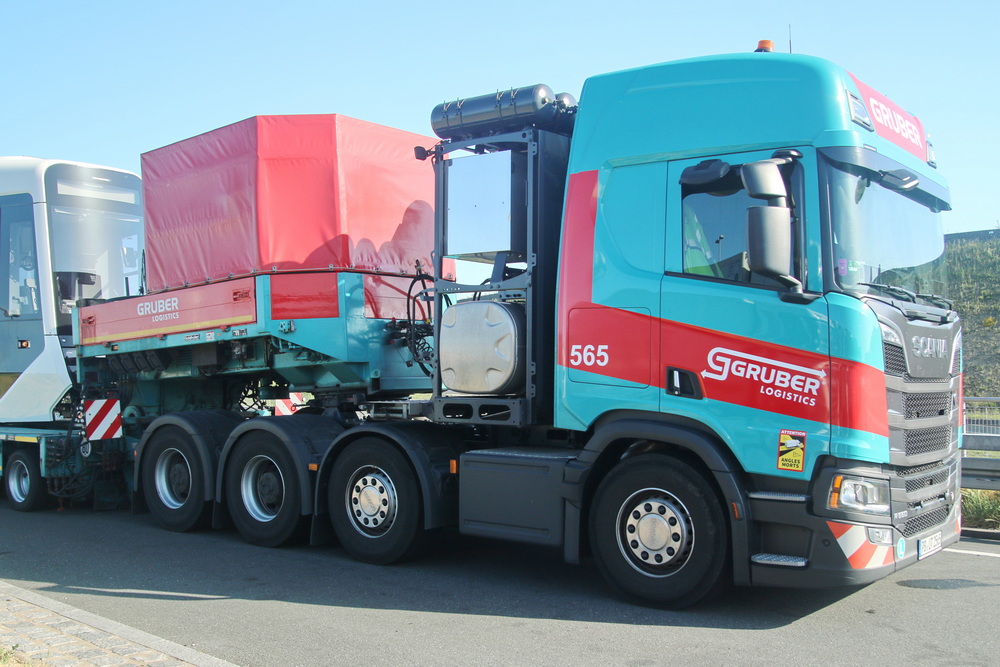 Gruber Scania R660 - Copyright: www.olli80.de