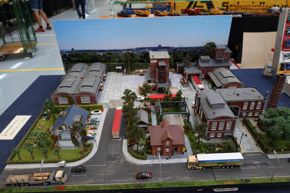 Richard Kläser - Diorama Holzverarbeitung - Copyright: www.olli80.de
