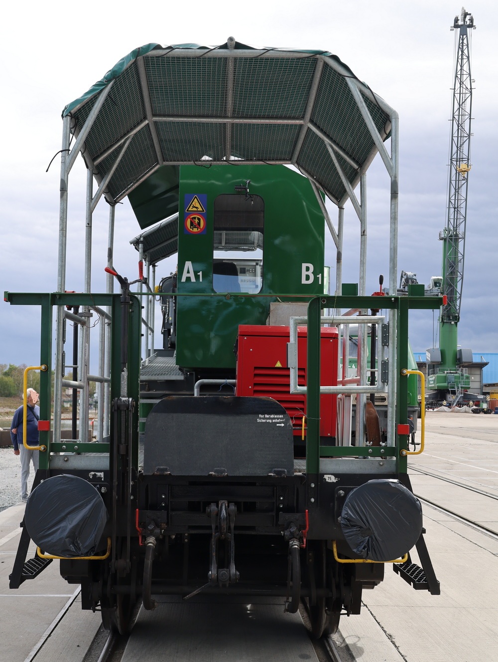 K&uuml;bler-Heavy-Rail 86 80 9964 900-6 Uaai 838 - Copyright: www.olli80.de