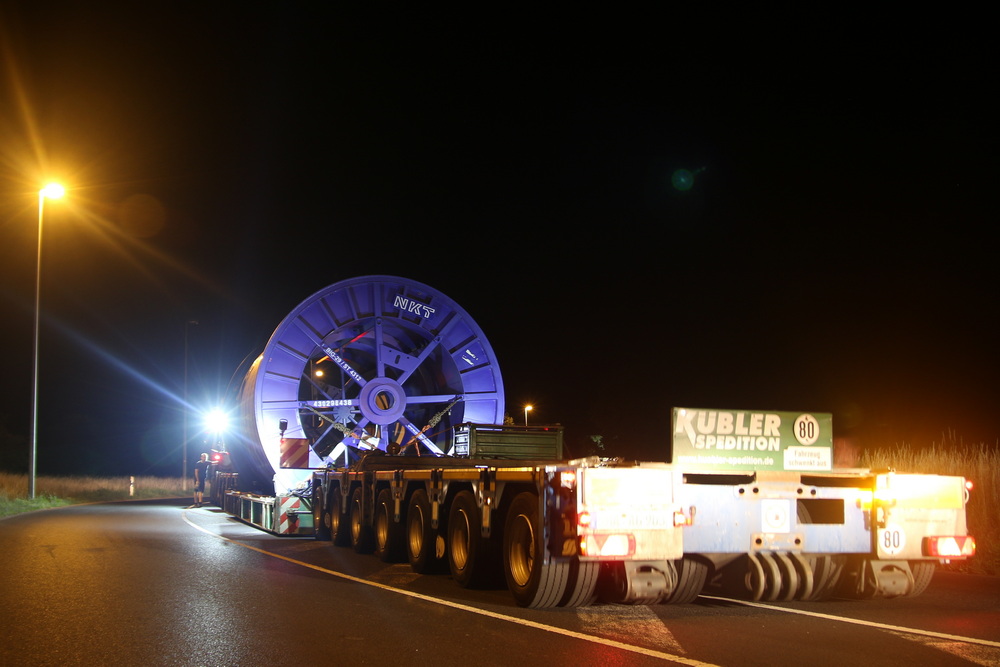 K&uuml;bler mit einer Kabeltrommel - Copyright: www.olli80.de